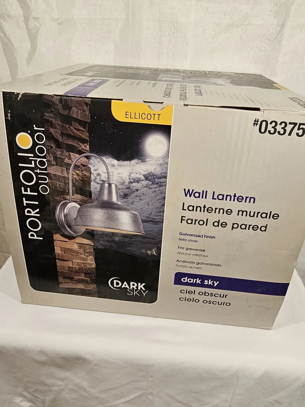Classic Outdoor Wall Hook Light in Silver #242